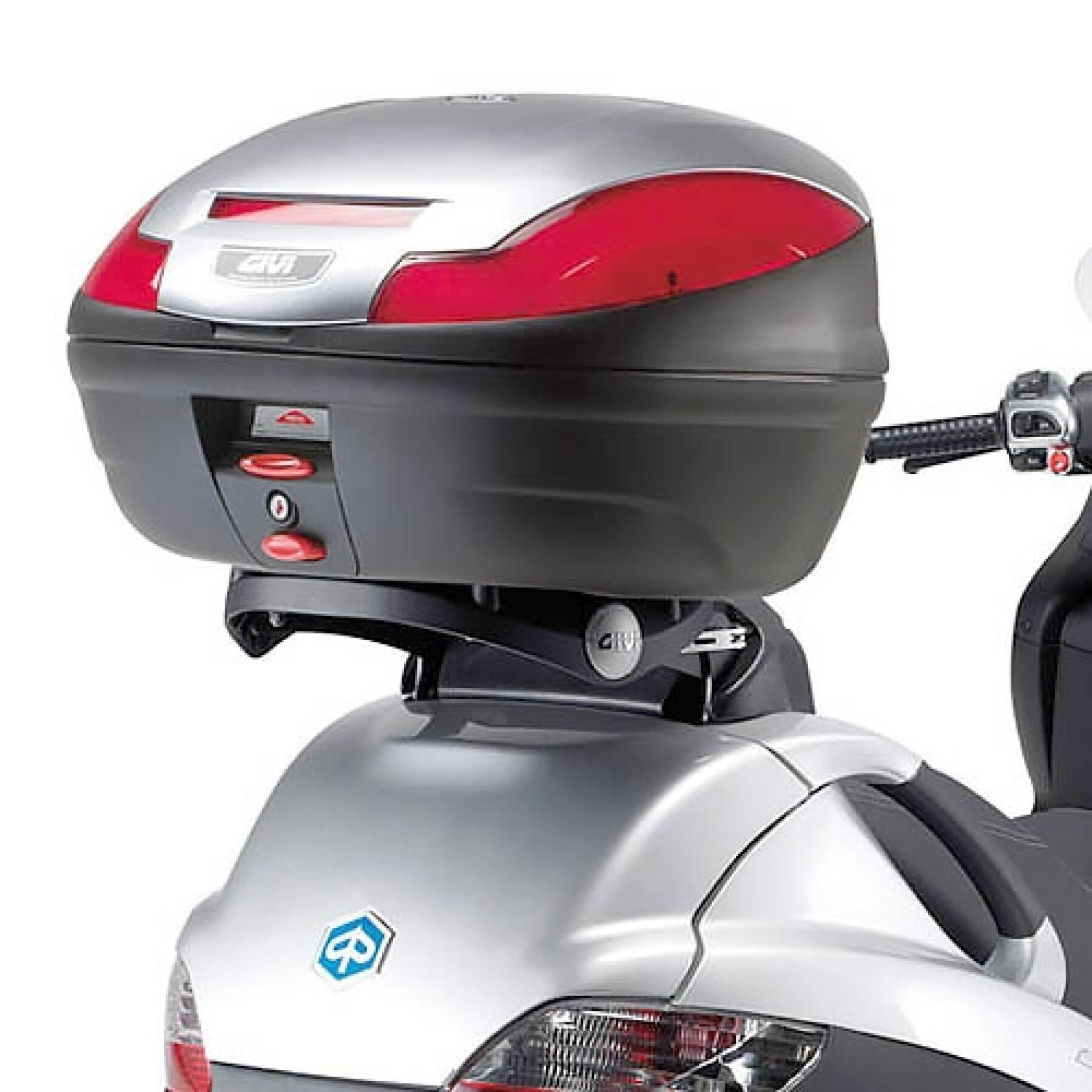 Supporto bauletto dello scooter Givi 400 (11) - Support Bauletto moto Givi Monokey Piaggio MP3 Touring 300