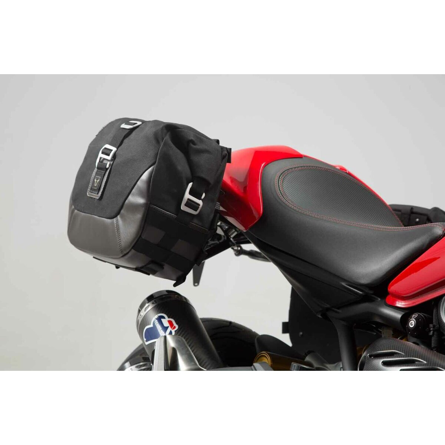 Sistema di borse laterali SW-Motech Legend Gear Ducati Monster 1200/S