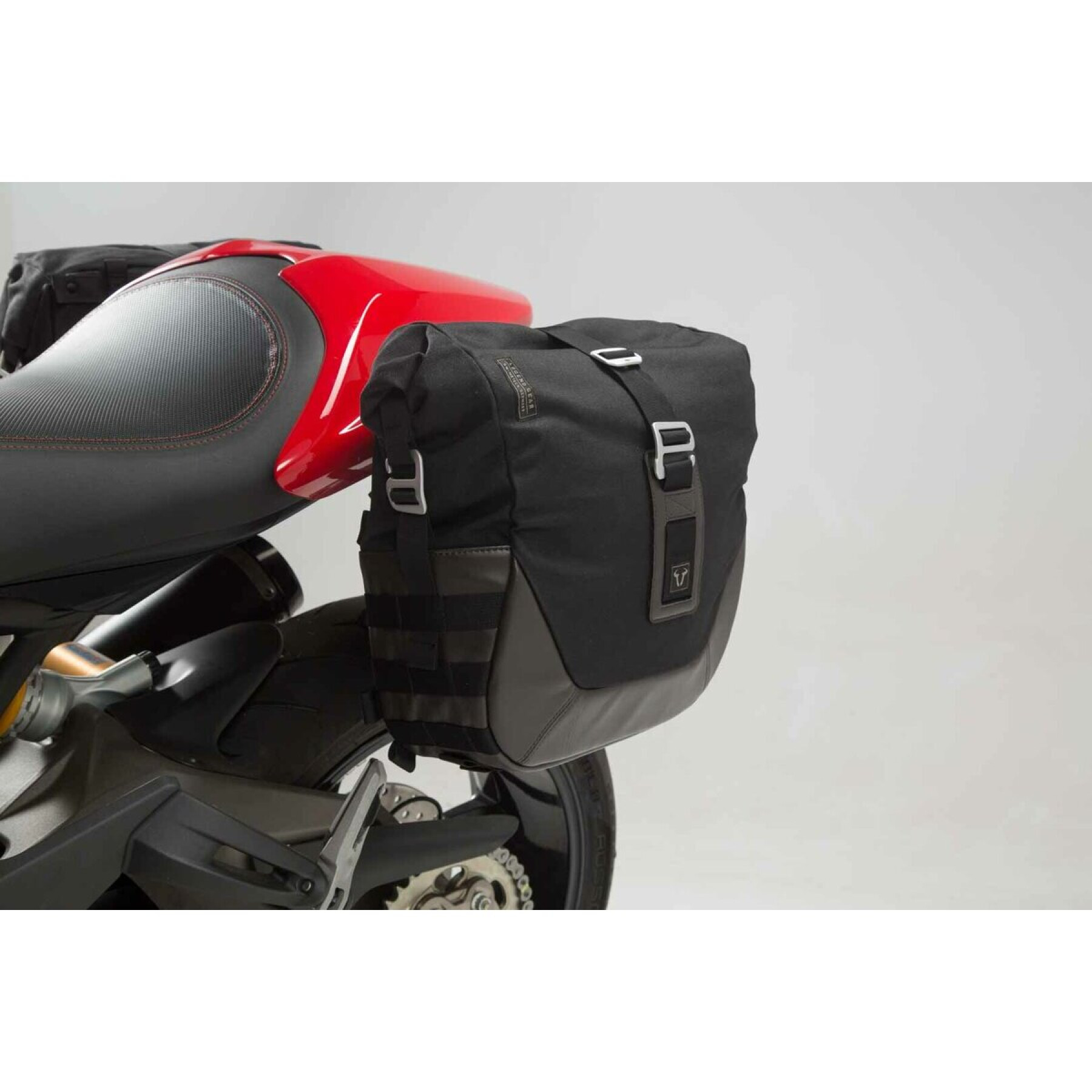 Sistema di borse laterali SW-Motech Legend Gear Ducati Monster 1200/S